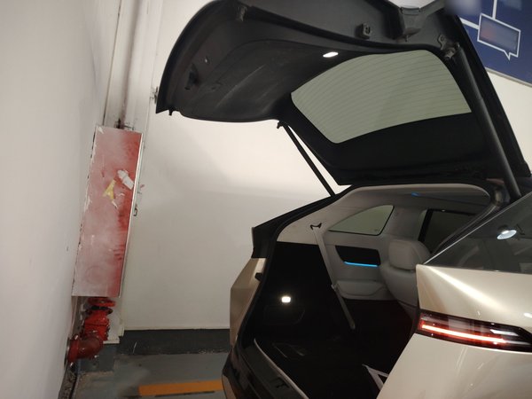 XPeng X9 2024, 46600 км, за 251700 CNY - фото 23