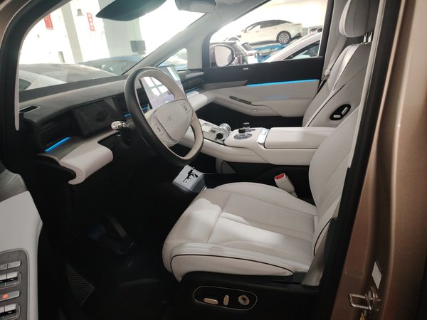 XPeng X9 2024, 46600 км, за 251700 CNY - фото 19