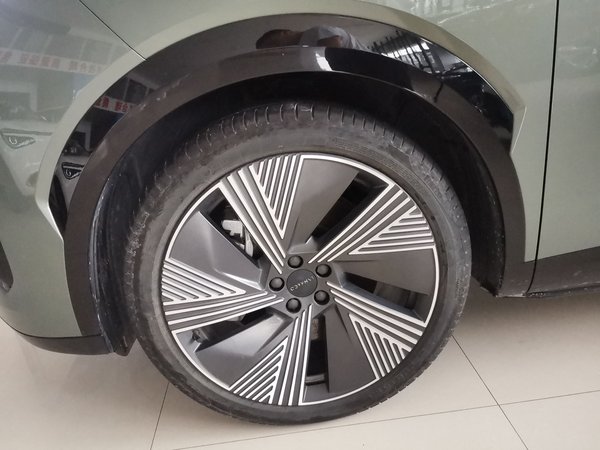 Lynk & Co 08 EP-M, 12900 км, за 150800 CNY - фото 9