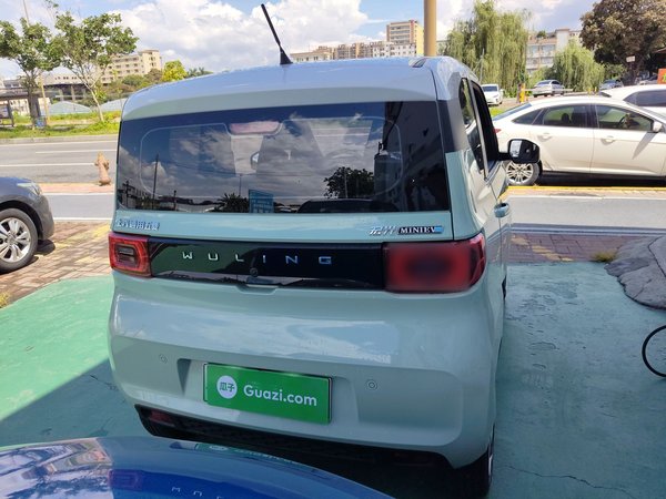 Wuling Hongguang MINIEV 2021, 29200 км, за 18800 CNY - фото 6