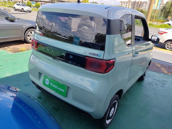 Wuling Hongguang MINIEV 2021, 29200 км, за 18800 CNY - фото 7