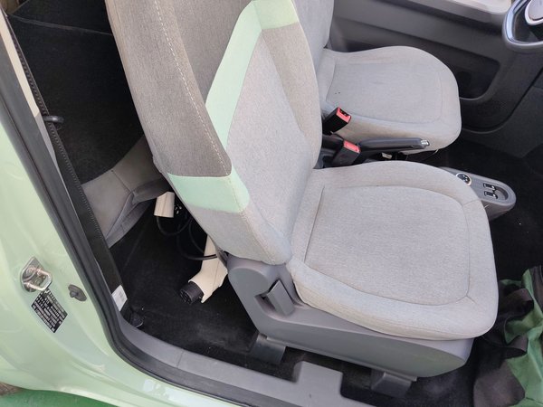 Wuling Hongguang MINIEV 2021, 29200 км, за 18800 CNY - фото 28