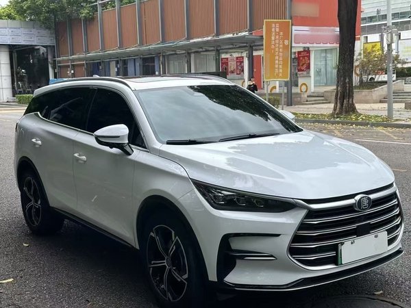 BYD Tang 2021, 107500 км, за 85200 CNY