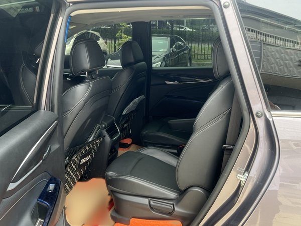 SAIC Maxus EUNIQ 5, 122900 км, за 54300 CNY - фото 25