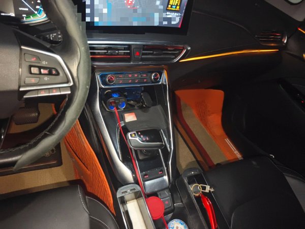 SAIC Maxus EUNIQ 5, 122900 км, за 54300 CNY - фото 29