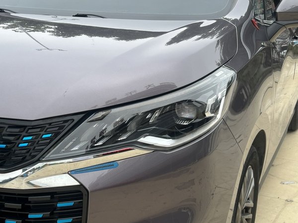 SAIC Maxus EUNIQ 5, 122900 км, за 54300 CNY - фото 8