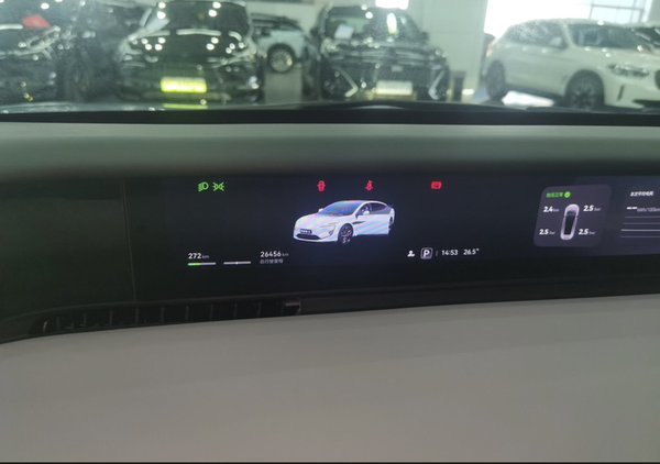 Avita 12 2023, 26500 км, за 214600 CNY - фото 8