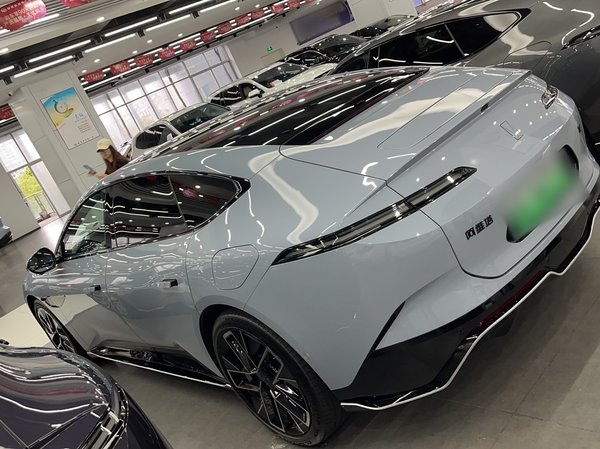 Avita 12 2023, 26500 км, за 214600 CNY - фото 7