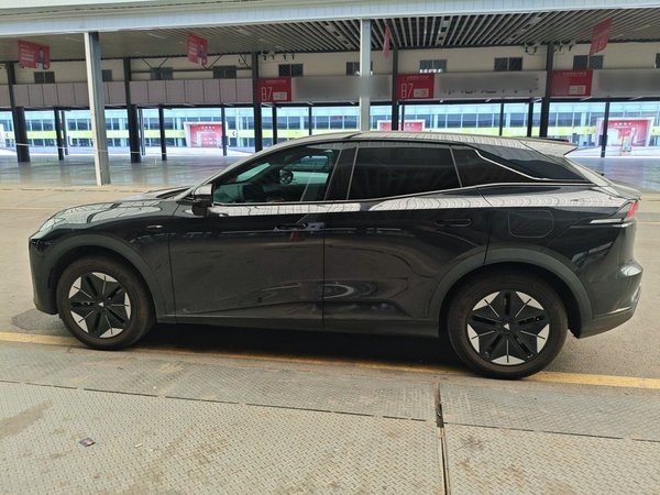 Deepal S07 2024, 380000 км, за 114900 CNY