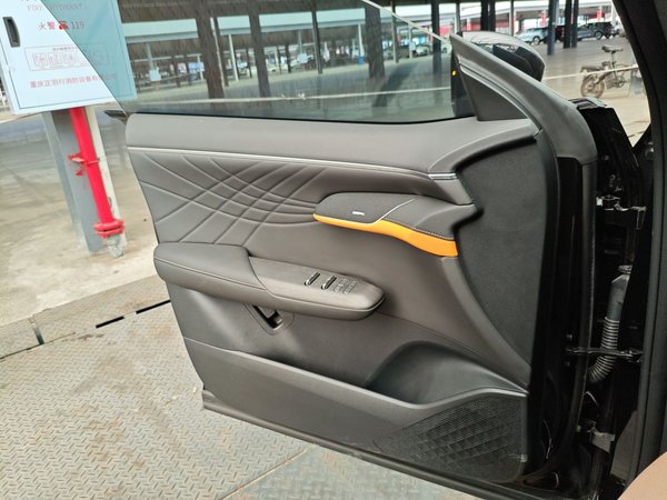 Deepal S07 2024, 380000 км, за 114900 CNY - фото 27