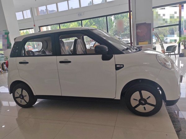 Lingbao Box 2024, 100 км, за 25600 CNY