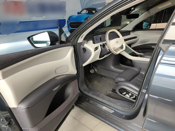 Zhiji LS7 2023, 27000 км, за 160200 CNY - фото 20