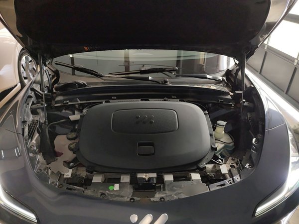 Zhiji LS7 2023, 27000 км, за 160200 CNY - фото 29