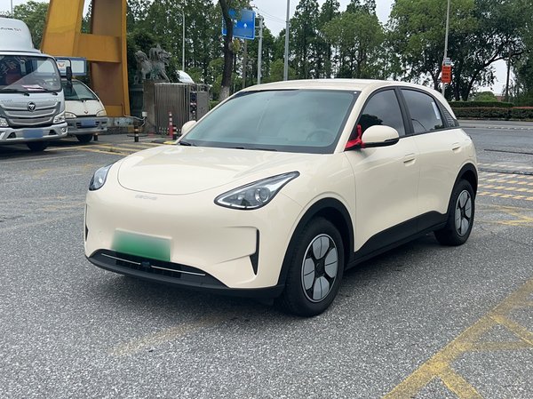 Бесплатная версия Geely Star Wish 2025 на 410 км