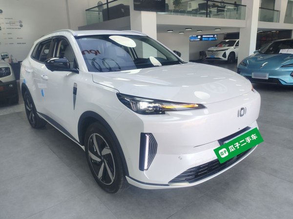 Changan Qiyuan Q05, 4000 км, за 75000 CNY