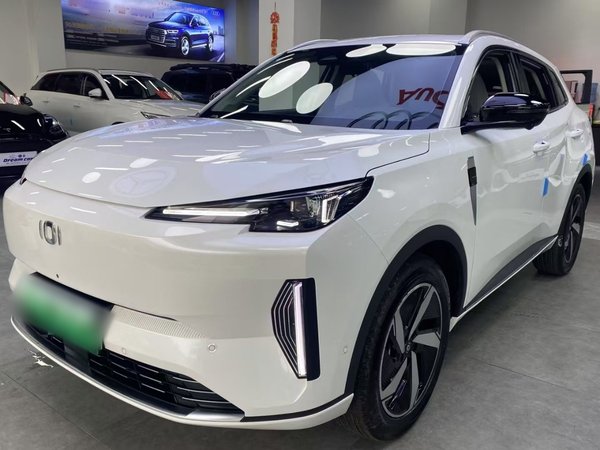Модель Changan Qiyuan Q05 2023 года выпуска 125 макс.