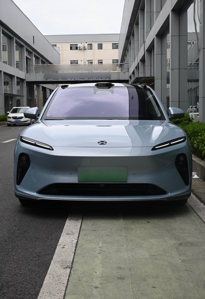 Модель Nio ET5 2022 мощностью 75 кВт*ч, 2021 года