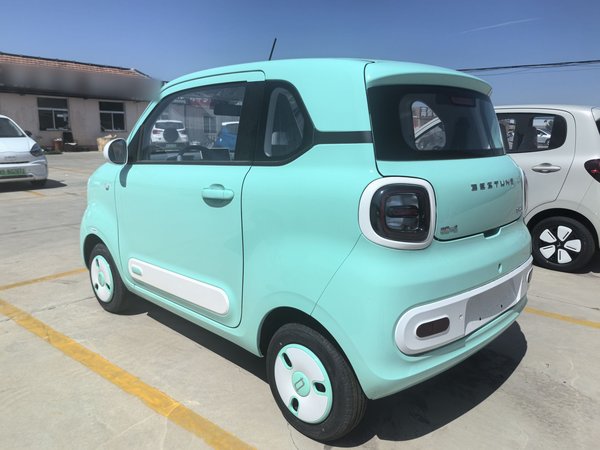 Bestune Pentium Pony 2025, 100 км, за 27800 CNY