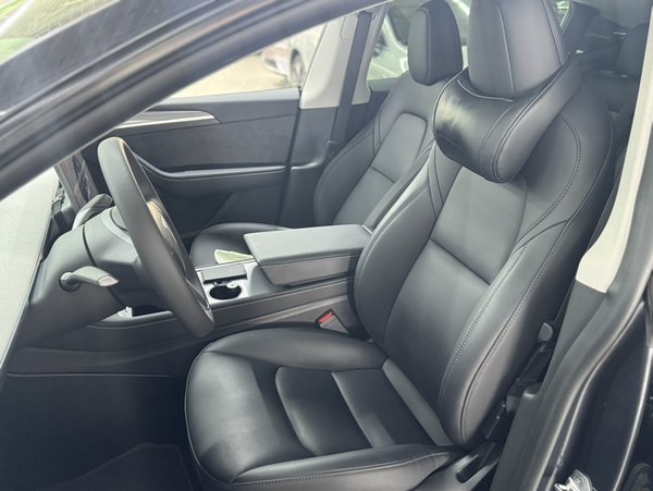 Tesla Model Y 2024, 16800 км, за 188400 CNY - фото 12