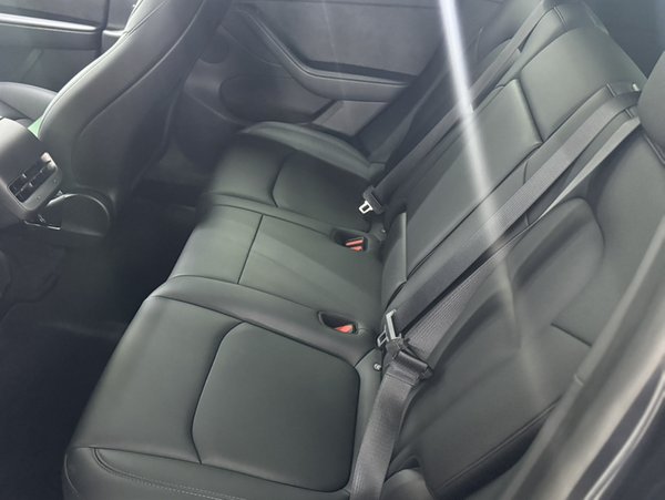 Tesla Model Y 2024, 16800 км, за 188400 CNY - фото 13