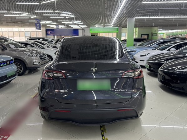 Tesla Model Y 2024, 16800 км, за 188400 CNY - фото 7