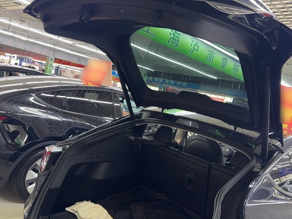 Tesla Model Y 2024, 16800 км, за 188400 CNY - фото 16