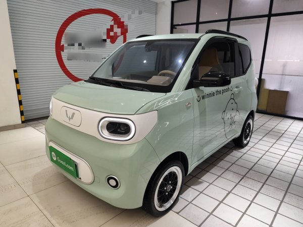 Молодежная версия Wuling Automobile Hongguang MINIEV 2024 третьего поколения протяженностью 215 км