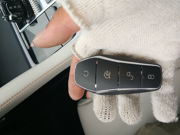 BYD Sea Lion 05 2024, 140000 км, за 91900 CNY - фото 13