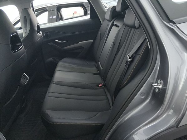 BYD Sea Lion 05 2024, 140000 км, за 91900 CNY - фото 21