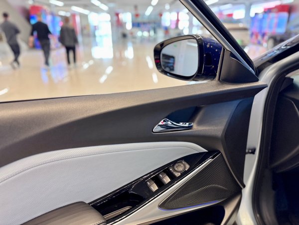 Chevrolet Touring 2021, 24200 км, за 66600 CNY - фото 11