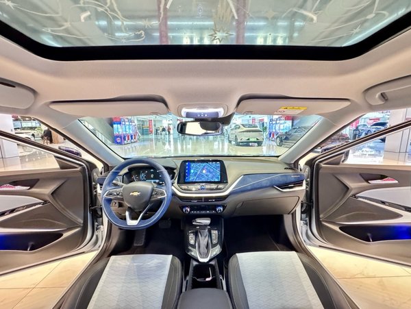 Chevrolet Touring 2021, 24200 км, за 66600 CNY - фото 10