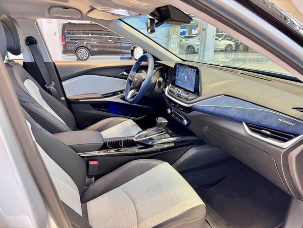 Chevrolet Touring 2021, 24200 км, за 66600 CNY - фото 17