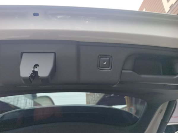 Leapmotor C10 2024, 940000 км, за 108900 CNY - фото 14