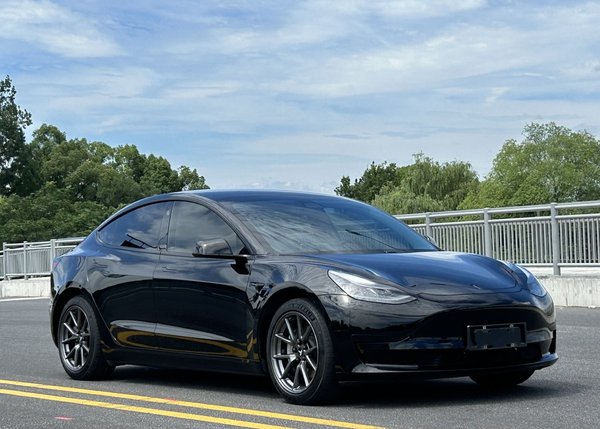 Tesla Model 3 2021, 105800 км, за 105700 CNY - фото 7