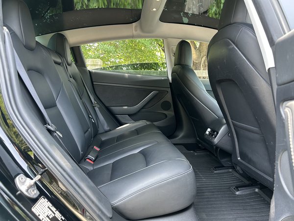 Tesla Model 3 2021, 105800 км, за 105700 CNY - фото 9