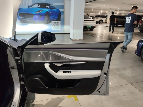 XPeng P7 2023, 47000 км, за 128900 CNY - фото 25