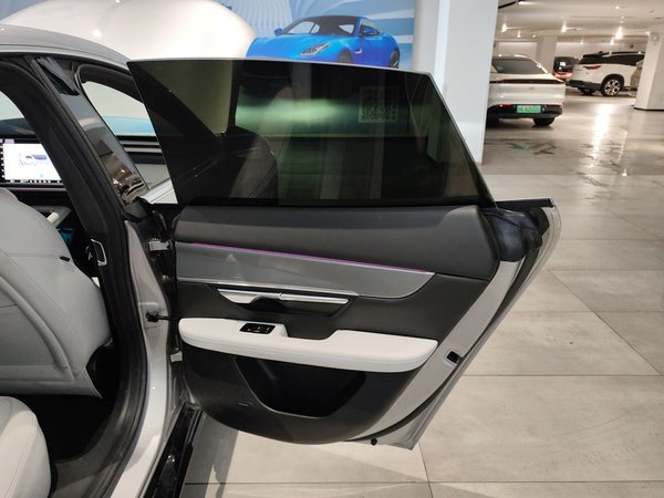 XPeng P7 2023, 47000 км, за 128900 CNY - фото 26