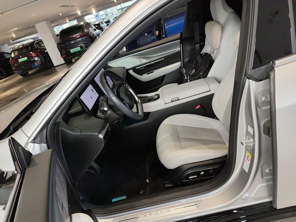 XPeng P7 2023, 47000 км, за 128900 CNY - фото 19