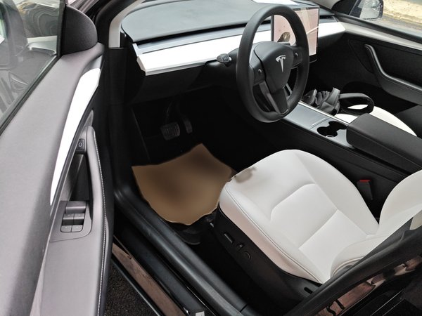 Tesla Model Y 2021, 90000 км, за 136200 CNY - фото 20