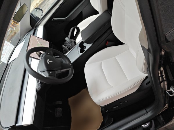 Tesla Model Y 2021, 90000 км, за 136200 CNY - фото 19