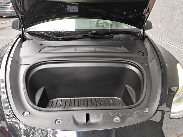 Tesla Model Y 2021, 90000 км, за 136200 CNY - фото 29