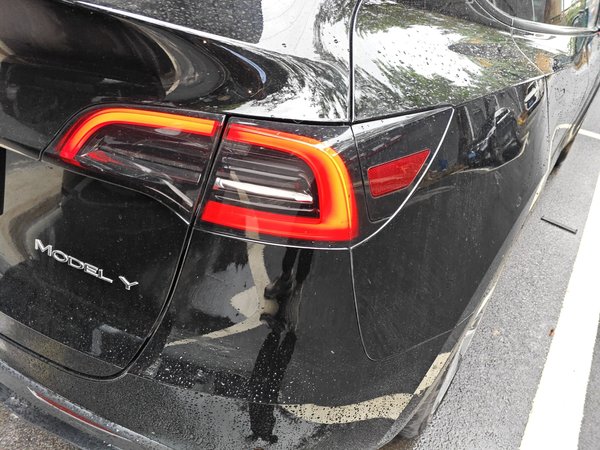 Tesla Model Y 2021, 90000 км, за 136200 CNY - фото 8