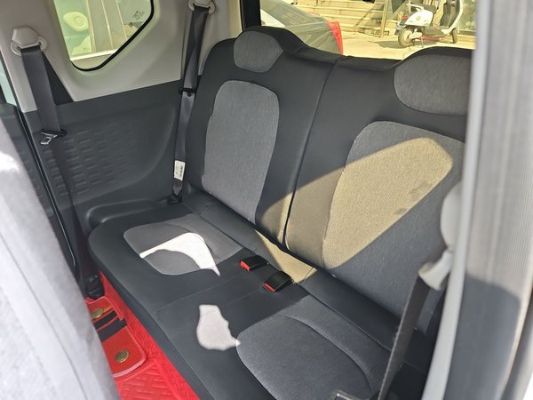 Wuling Hongguang MINIEV 2021, 11000 км, за 17800 CNY - фото 11