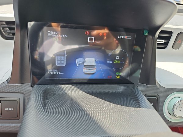 Wuling Hongguang MINIEV 2021, 11000 км, за 17800 CNY - фото 8