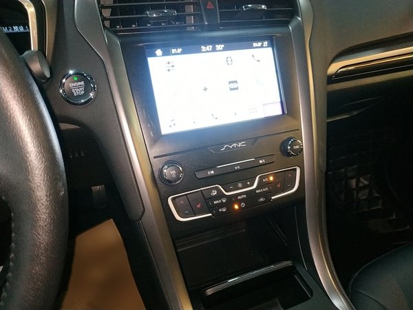 Ford Mondeo 2019, 73100 км, за 63600 CNY - фото 17