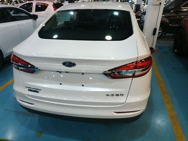 Ford Mondeo 2019, 73100 км, за 63600 CNY - фото 6