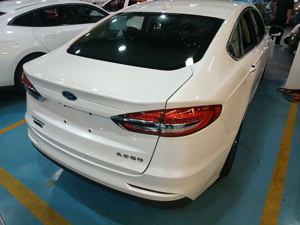 Ford Mondeo 2019, 73100 км, за 63600 CNY - фото 7