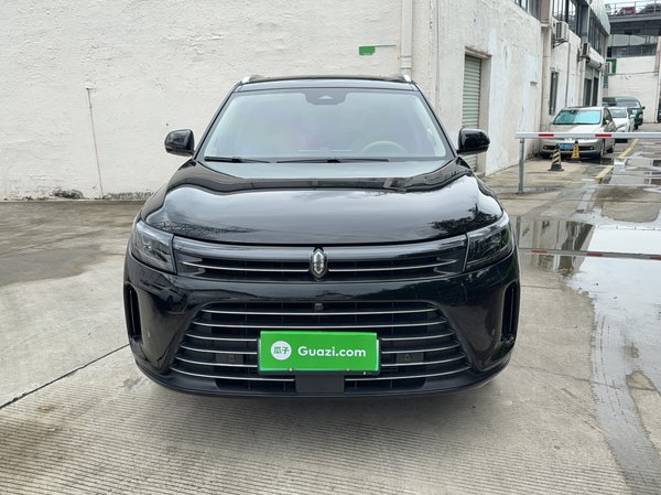 Hongmeng Zhixing Wenjie M7 2024 1,5 Т с задним приводом в версии Plus на 5 мест, 2023 года