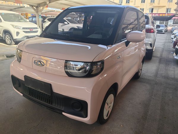 Молочный коктейль Chery New Energy QQ Ice Cream 2022 120 км литий-железо-фосфатный