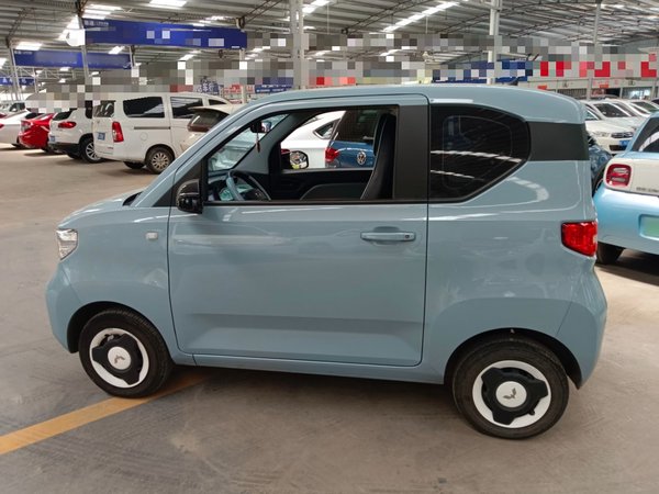 Wuling Hongguang MINIEV 2022, 39400 км, за 13400 CNY